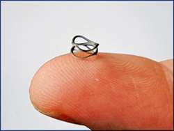 Smalley Wave Springs (Flat Wire Compression Springs) offer the unique advantage of space savings when used to replace coil springs.